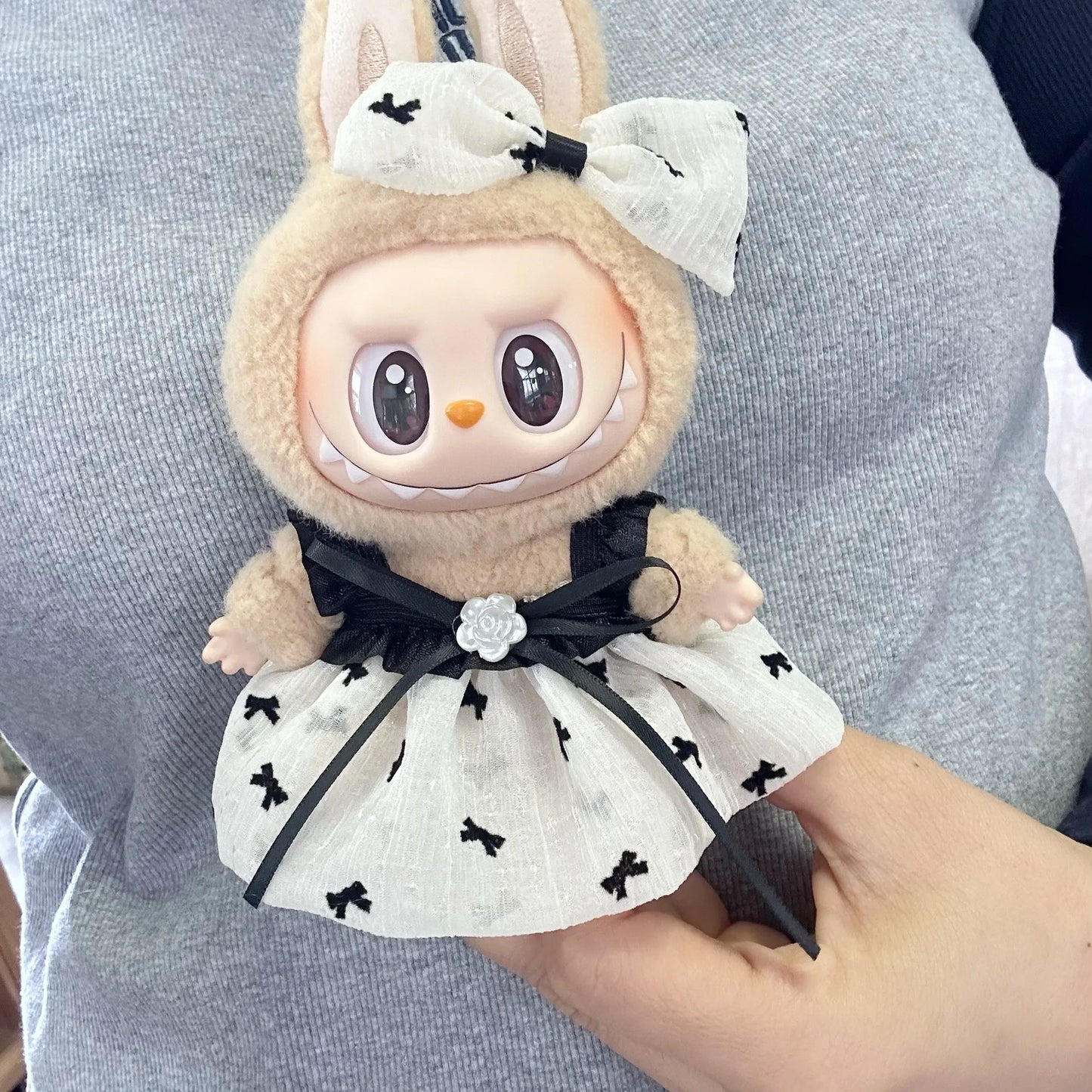 17cm Labubu I II Cute Plush Doll'S Clothes Idol Dolls Sitting Party Christmas Clothing Sweater Accessories For Korea Kpop Exo