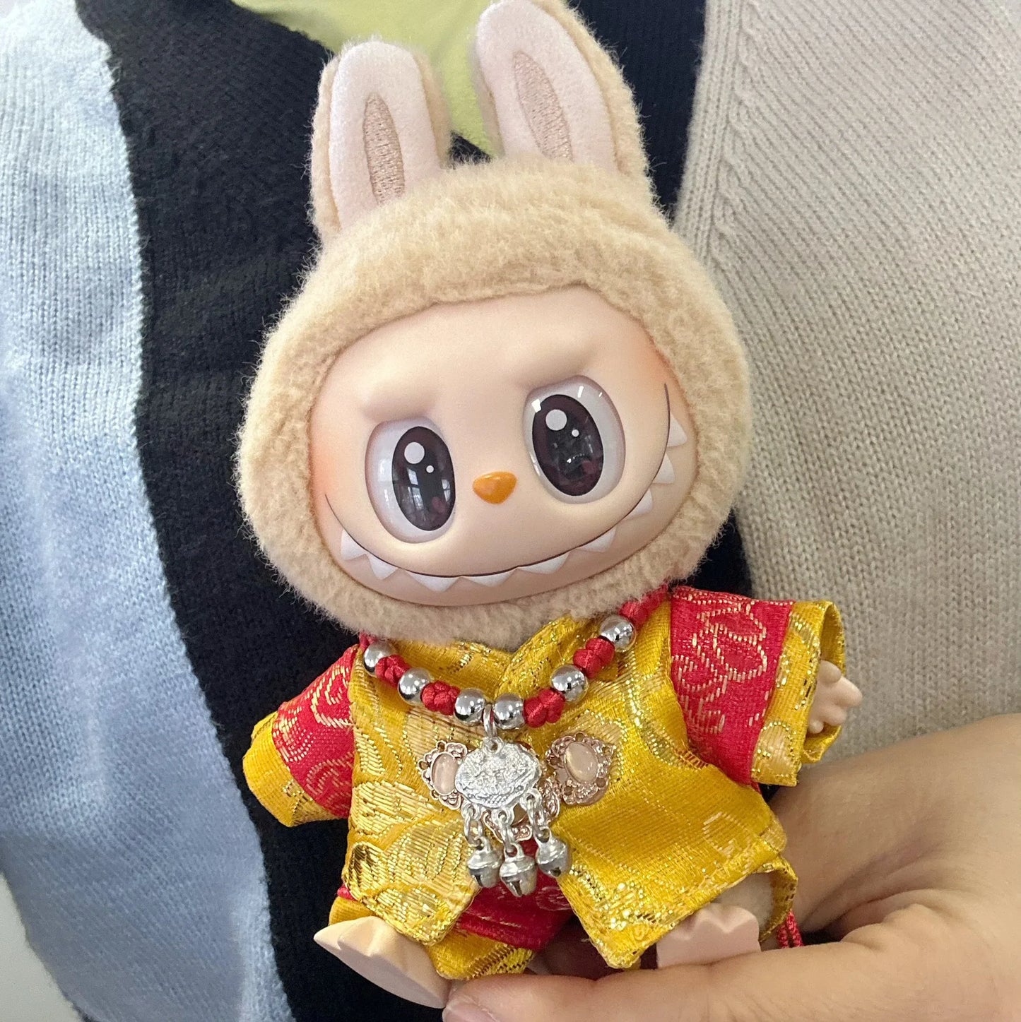 17cm Labubu I II Cute Plush Doll'S Clothes Idol Dolls Sitting Party Christmas Clothing Sweater Accessories For Korea Kpop Exo