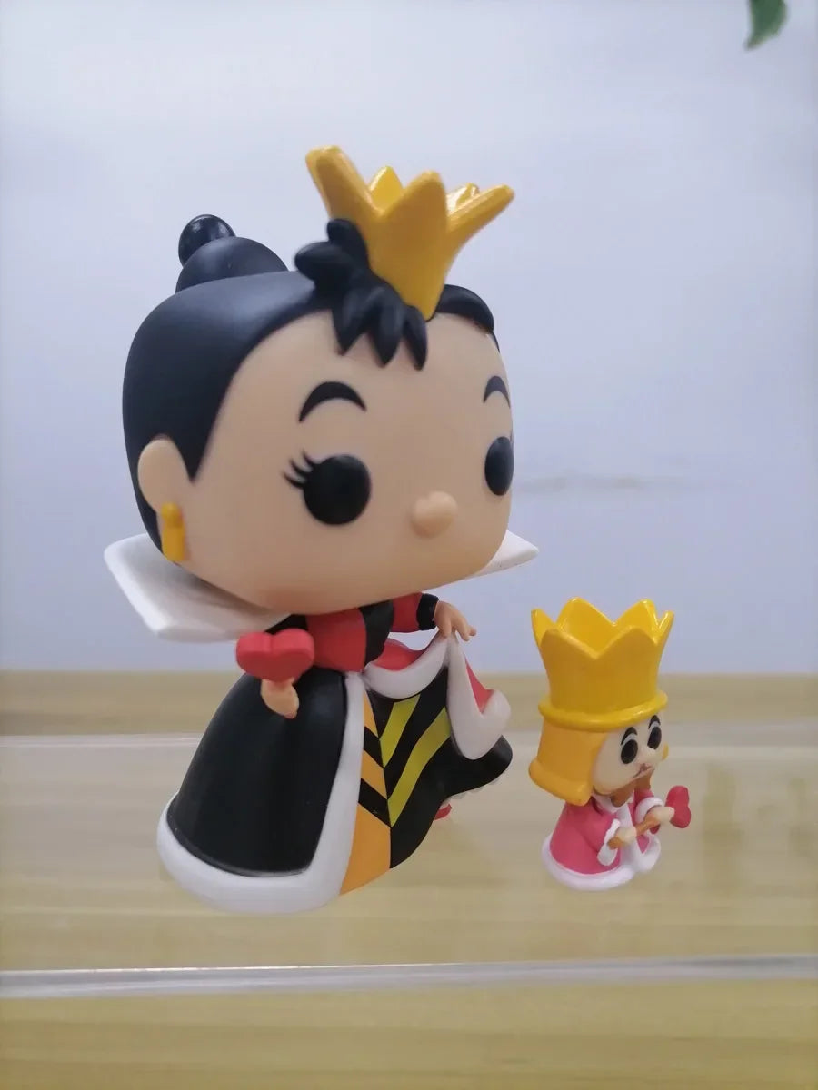 FUNKO POP Vinyl Figurine Alice in Wonderland Queen of Hearts King Collection Action Figure Table Ornaments