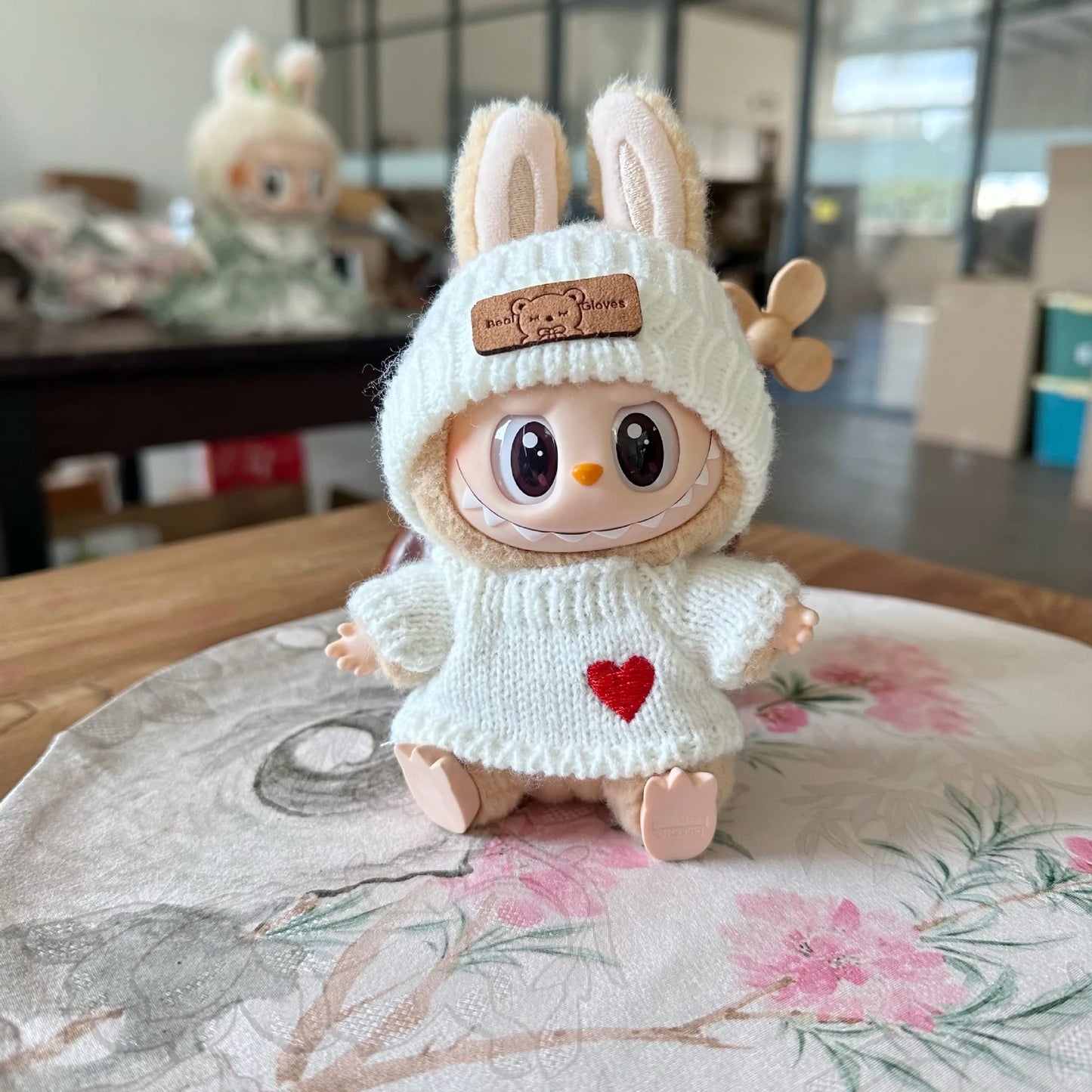 17cm Labubu I II Cute Plush Doll'S Clothes Idol Dolls Sitting Party Christmas Clothing Sweater Accessories For Korea Kpop Exo