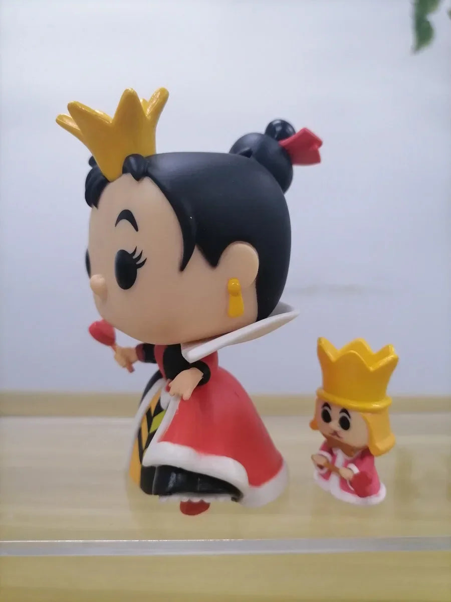 FUNKO POP Vinyl Figurine Alice in Wonderland Queen of Hearts King Collection Action Figure Table Ornaments